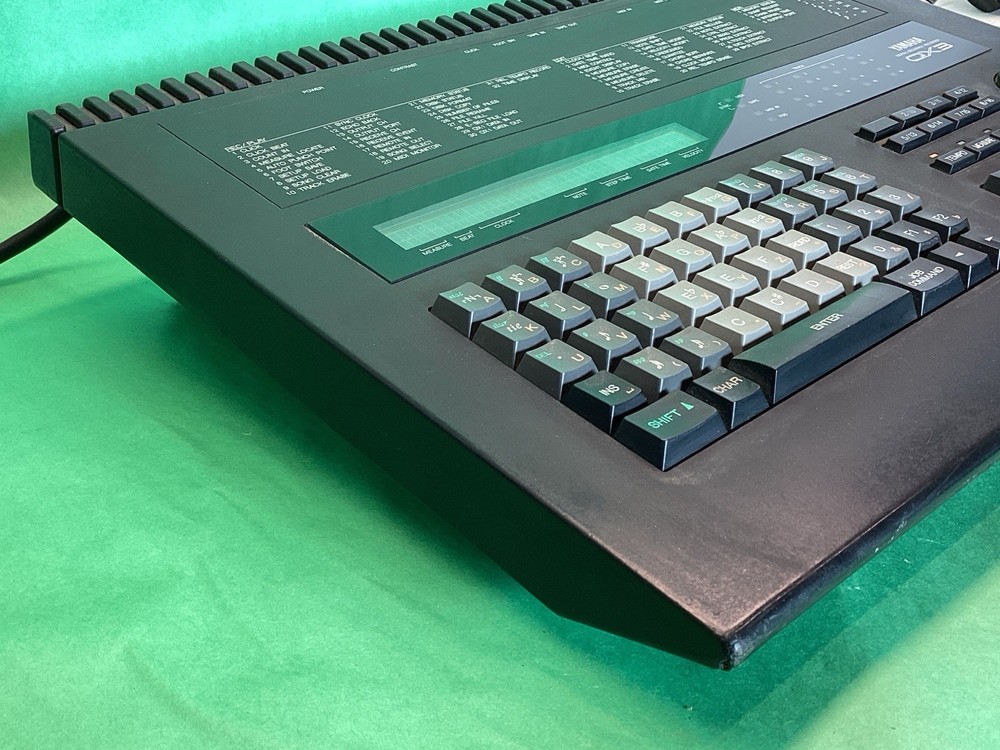 Yamaha QX3 3.5” Floppy Disk Digital Sequencer Recorder - POWERS ON - UNTESTED