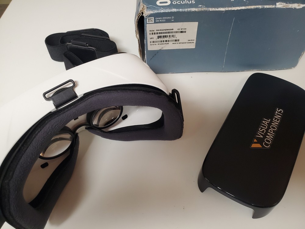 Samsung Gear VR Oculus Virtual Reality Headset SM-R322 Tested
