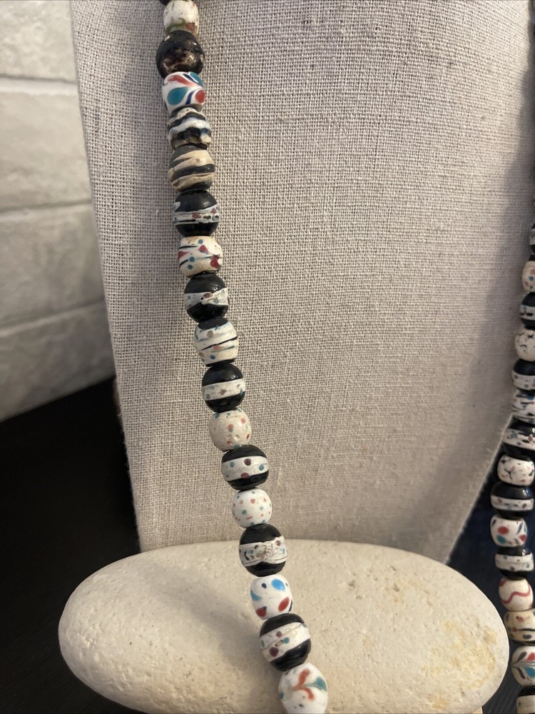 Old Black & White Venetian Good Beads