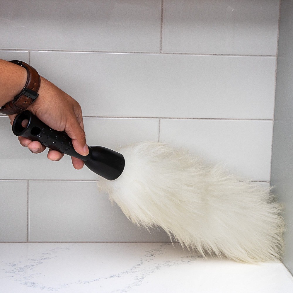 Libman Natural Lambs Wool Wand Duster Standard Extension Threaded Handle
