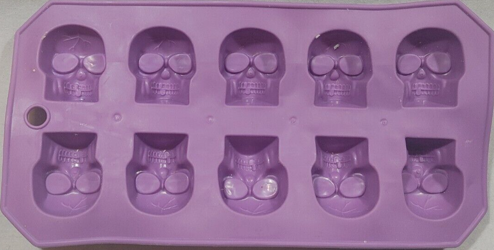 Soap Mold - Skulls