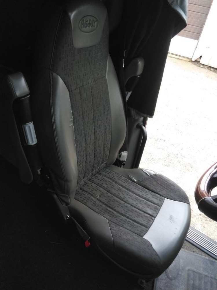 Replaces 2019 PETERBILT 579 FRONT SEAT ,  OR