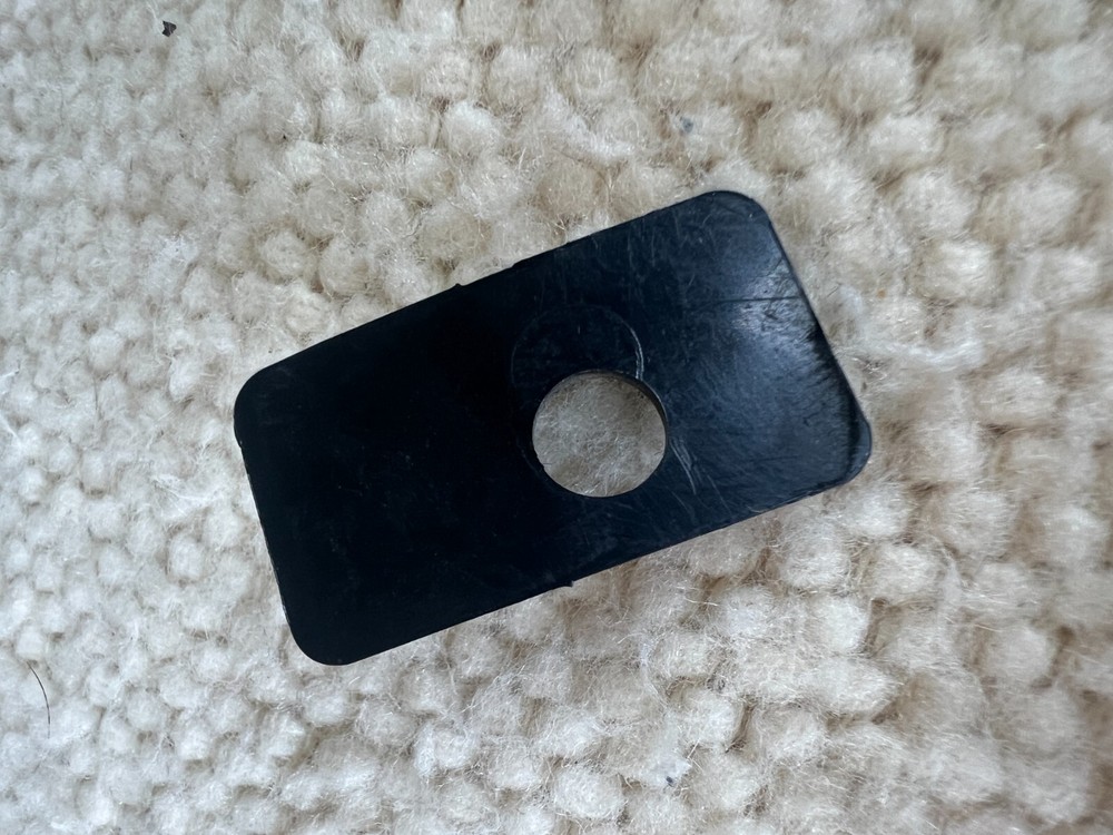 Hoyt/Easton Plastic Flipper Rest