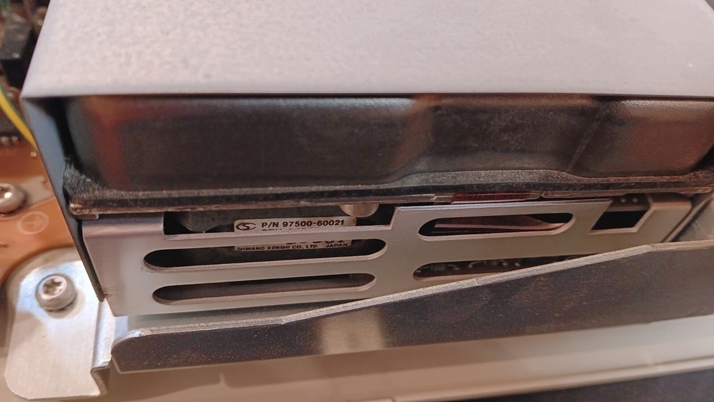 Hewlett Packard 9153A 3.5'' Floppy with 20MB Hard Disk Powers up