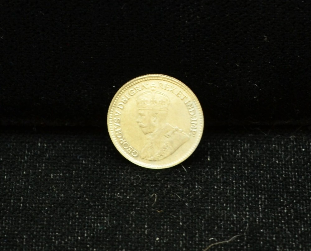 1918 CANADA 5 CENT 92.5% SILVER KM#22 #EB12036