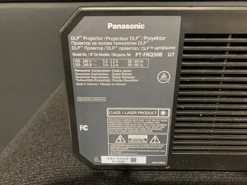 Panasonic PT-FRQ50B U7 - Black