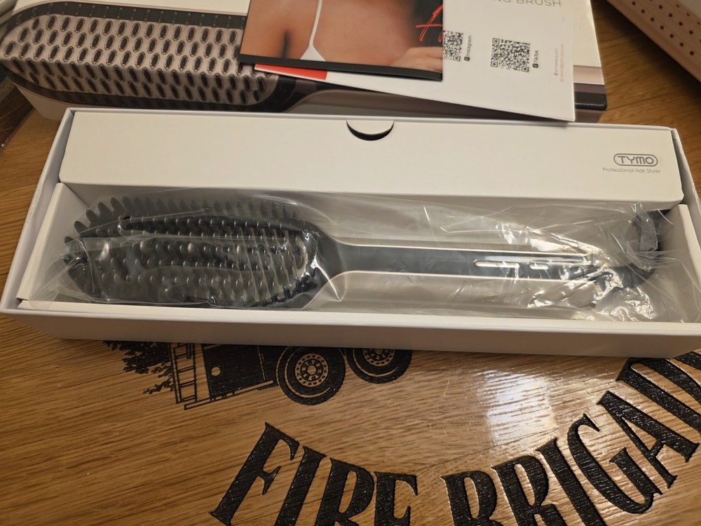 Tymo Ionic Plus Hair Straightener Brush