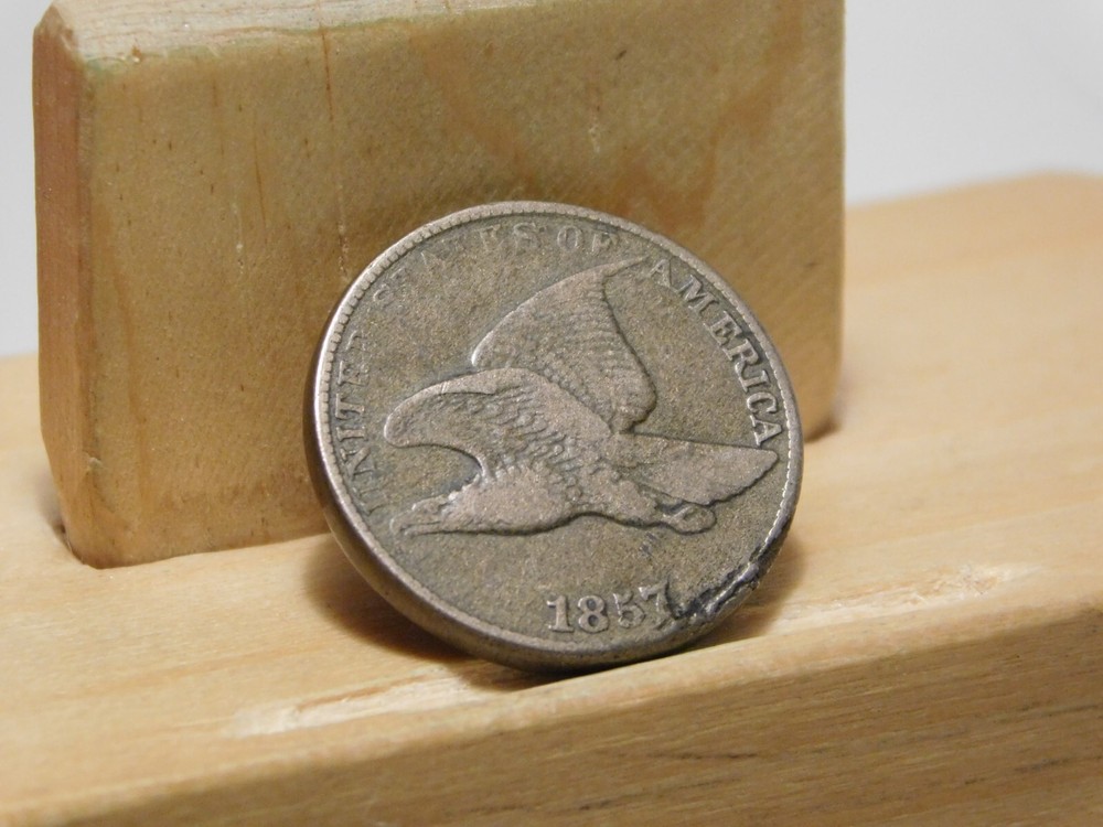 1857 U.S. Flying Eagle cent, lamination error at edge