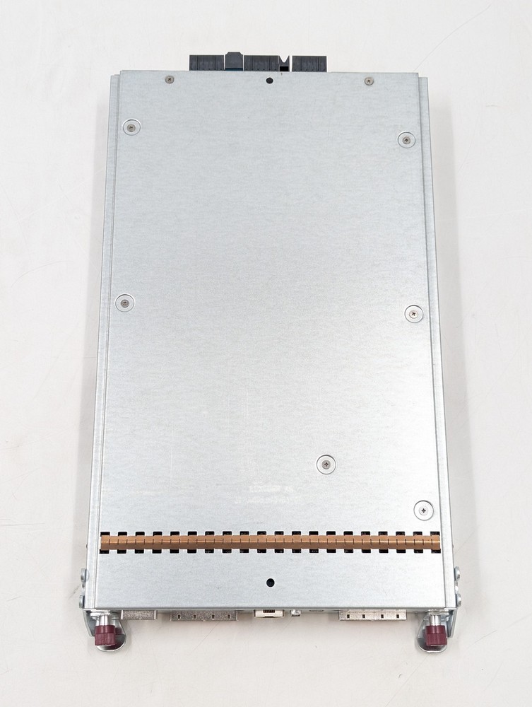 HPE P2000 G3 Modular Smart Array SAS Controller (81-B0000053-08-06) Gray