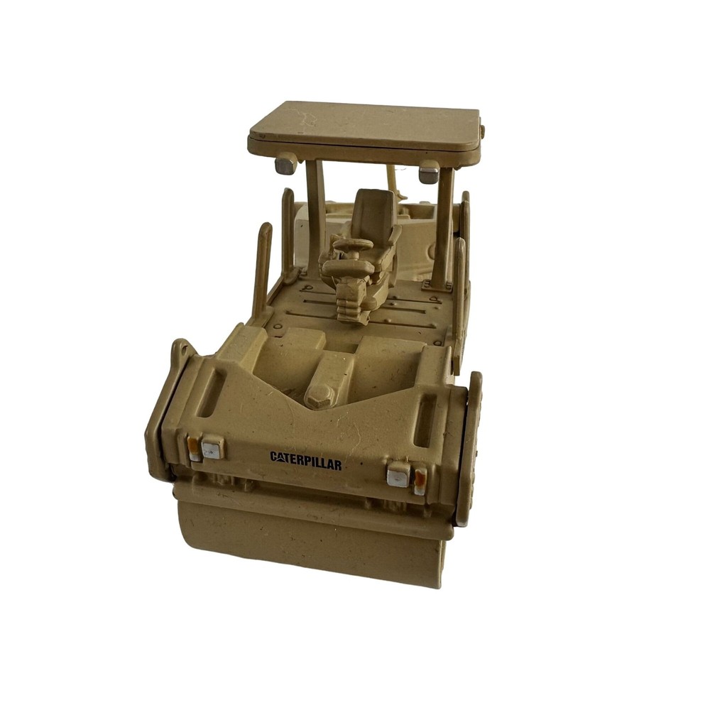 Norscot Die Cast Roller Construction Tractor