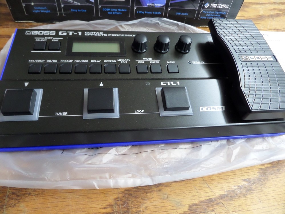 Brand New -Boss GT-1 Guitar Multi-Effects Processor