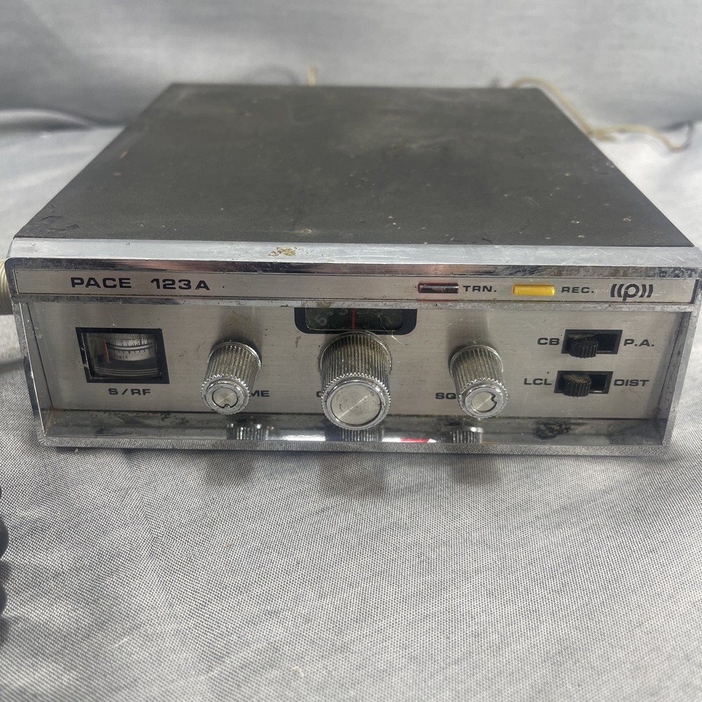 Vintage PACE 123A CB Radio