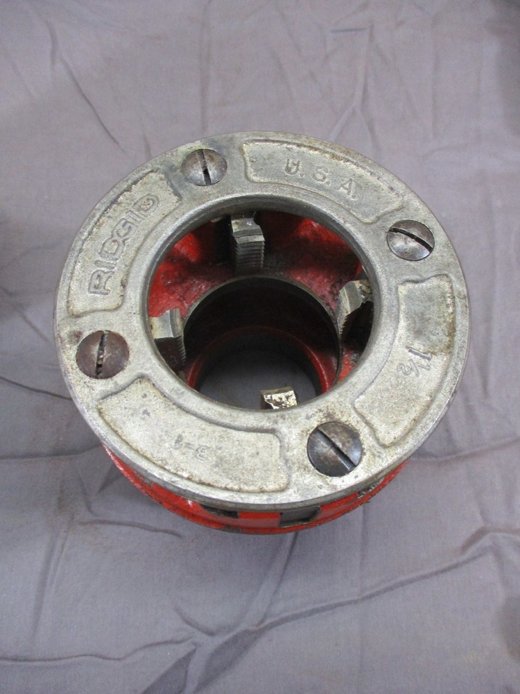 Ridgid 2" to 1/2" 12-R Pipe Threading Tool Threader 5 Die Set Handle & Cutter