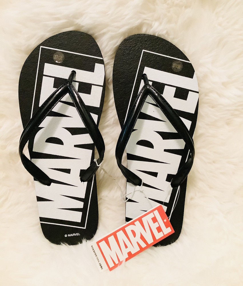 MINISO Marvel- Women’s Flip Flops, Size 7