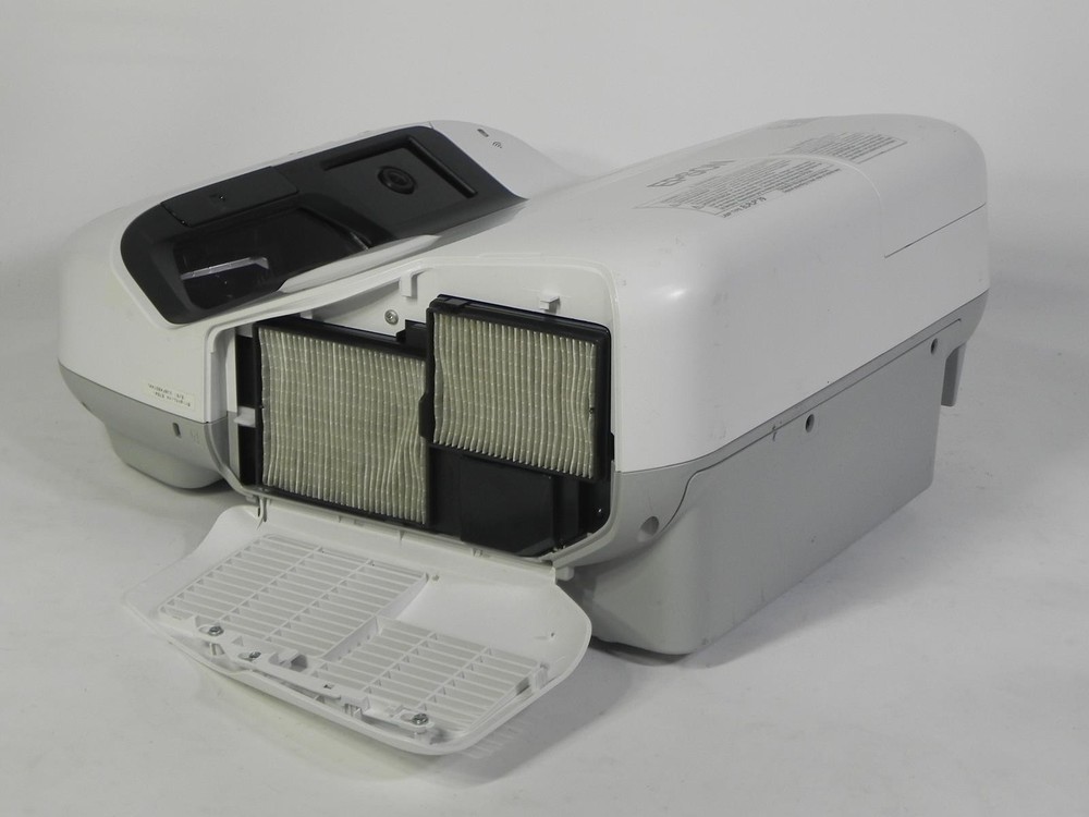 EPSON BRIGHTLINK 575WI Under 2k Lamp Hours