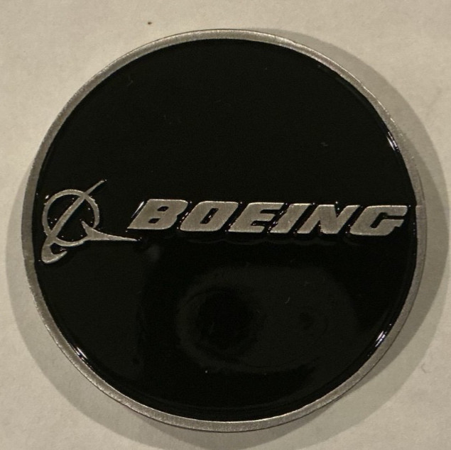 BOEING SPACE & INTELLIGENCE SYSTEMS COMMEMORATIVE COIN 1 1/2” ORIGINAL PACKAGE!