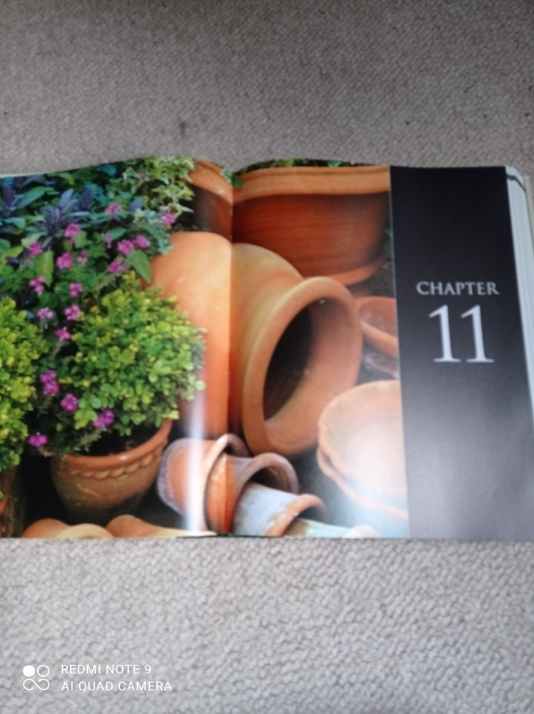 Encyclopaedia Of Gardening
