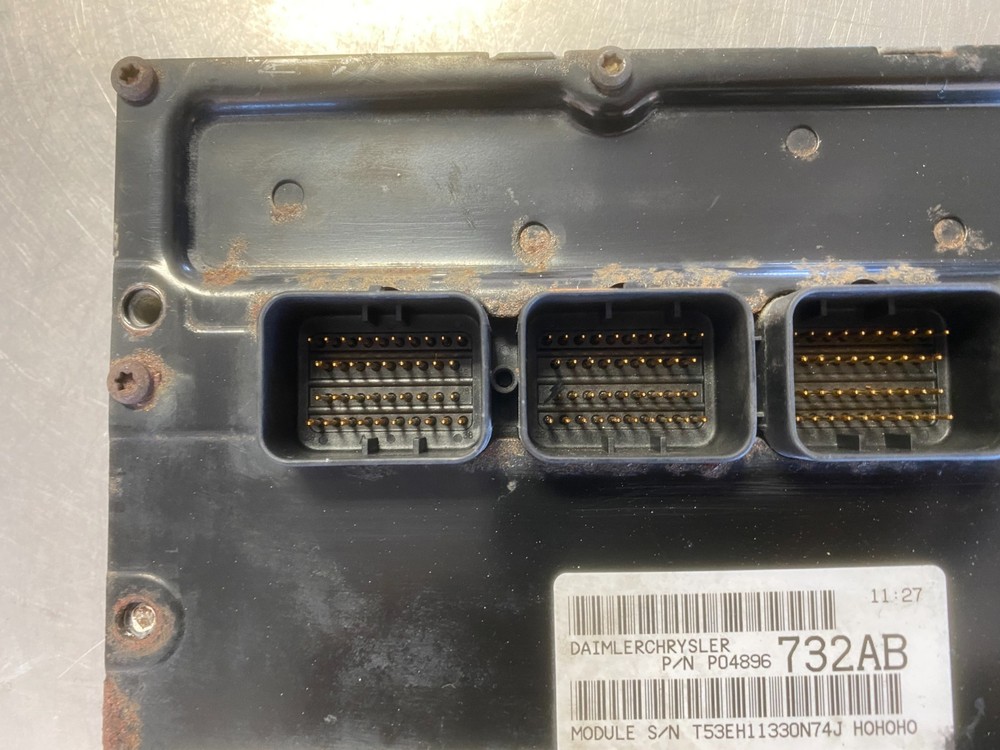 2001-2004 Chrysler 300M Computer Engine Control Unit Module P04896501ab