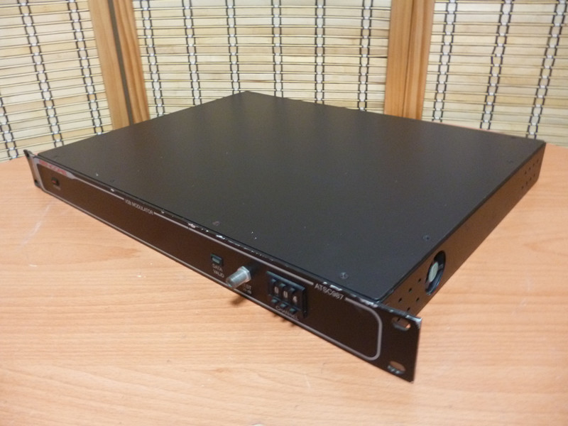 【Kang Rong Scientific】Sencore ATSC987 VSB MODULATOR