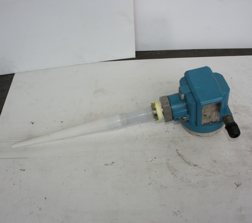 Endress+Hauser Micropilot II FMR 231E-AEGGJ2A2A Microwave Level Transmitter