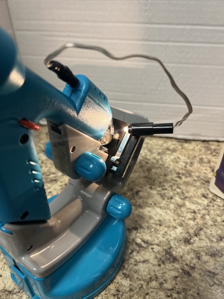 Fao Science Lab Deluxe Microscope/ ExploraScope Pro-Series, Portable, 50x