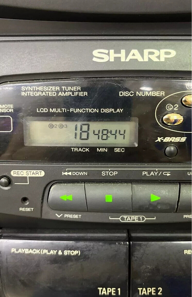 SHARP Mini Component System CD-C444 w original speakers WORKING FAST SHIPPING