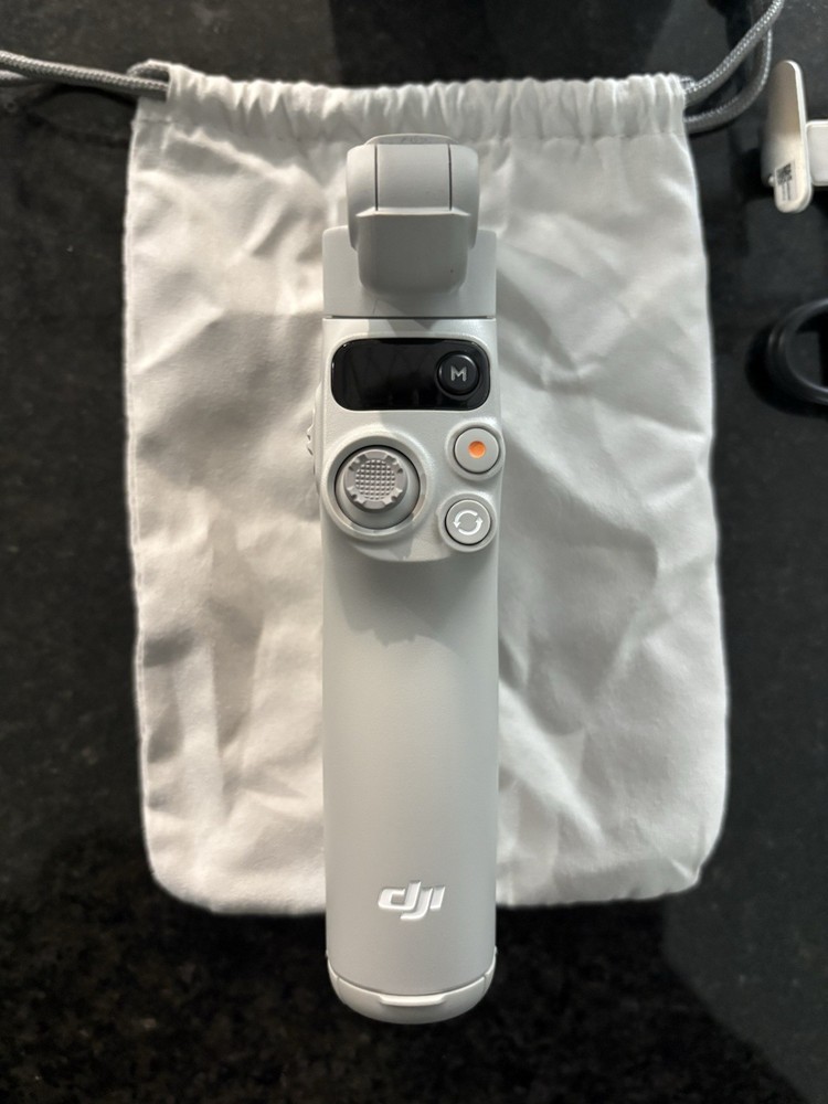 DJI Osmo Mobile 7 Gimbal Stabilizer for iPhone, Android, Native Tracking