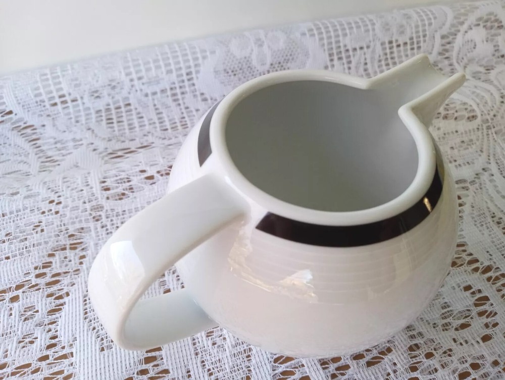 Vintage STUDIO NOVA Y0131 Cafe Classics Black Small Creamer Dish Replacement
