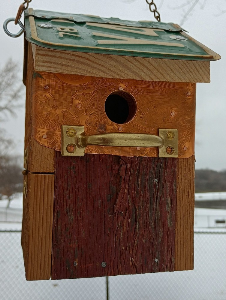 Rustic Handmade Wren Birdhouse using Recycled/Repurposed Material