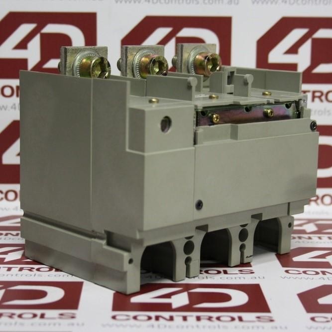 32857 | Merlin Gerin | Current Transformer 3 Pole 630/5A, Opened