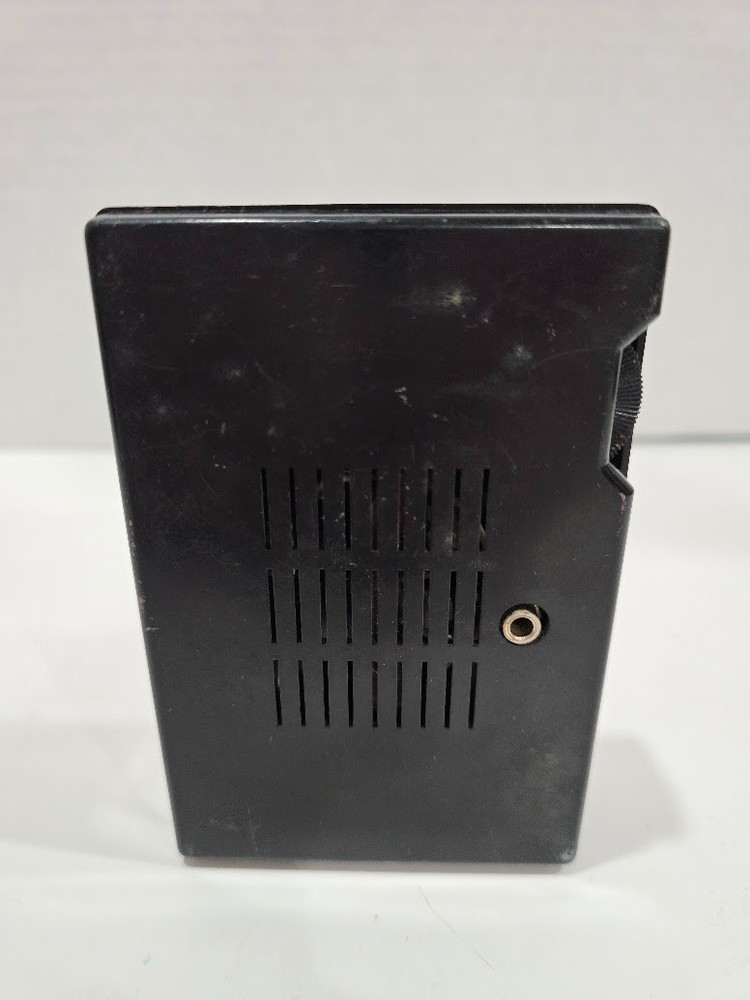 Vintage General Electric Transistor Radio