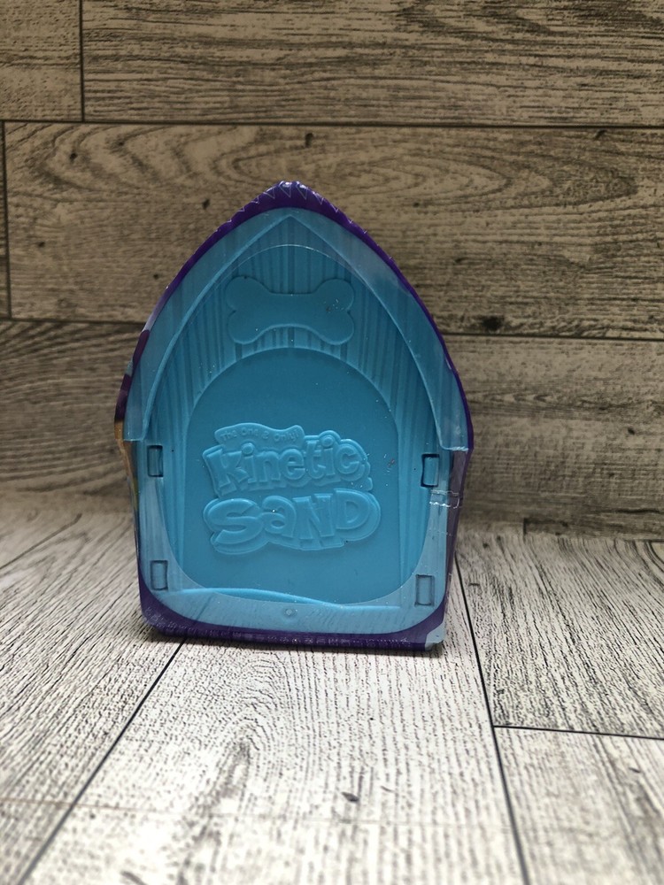 Kinetic Sand Doggie Dig