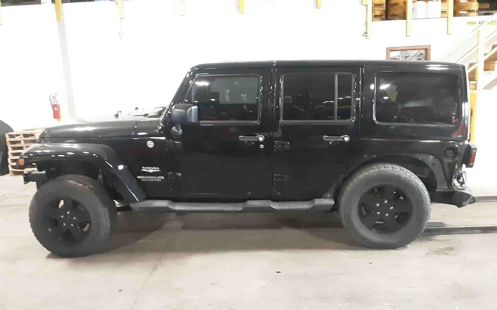 Used Windshield Frame fits: 2015 Jeep Wrangler Grade A