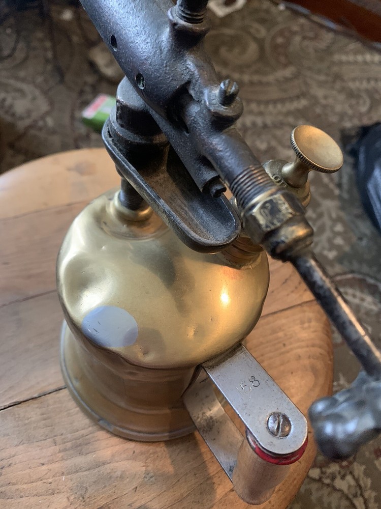 Clayton And Lambert MFG CO