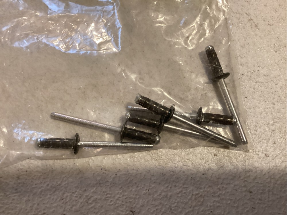 Mopar 06035073 Blind Rivets Qty 2 NOS
