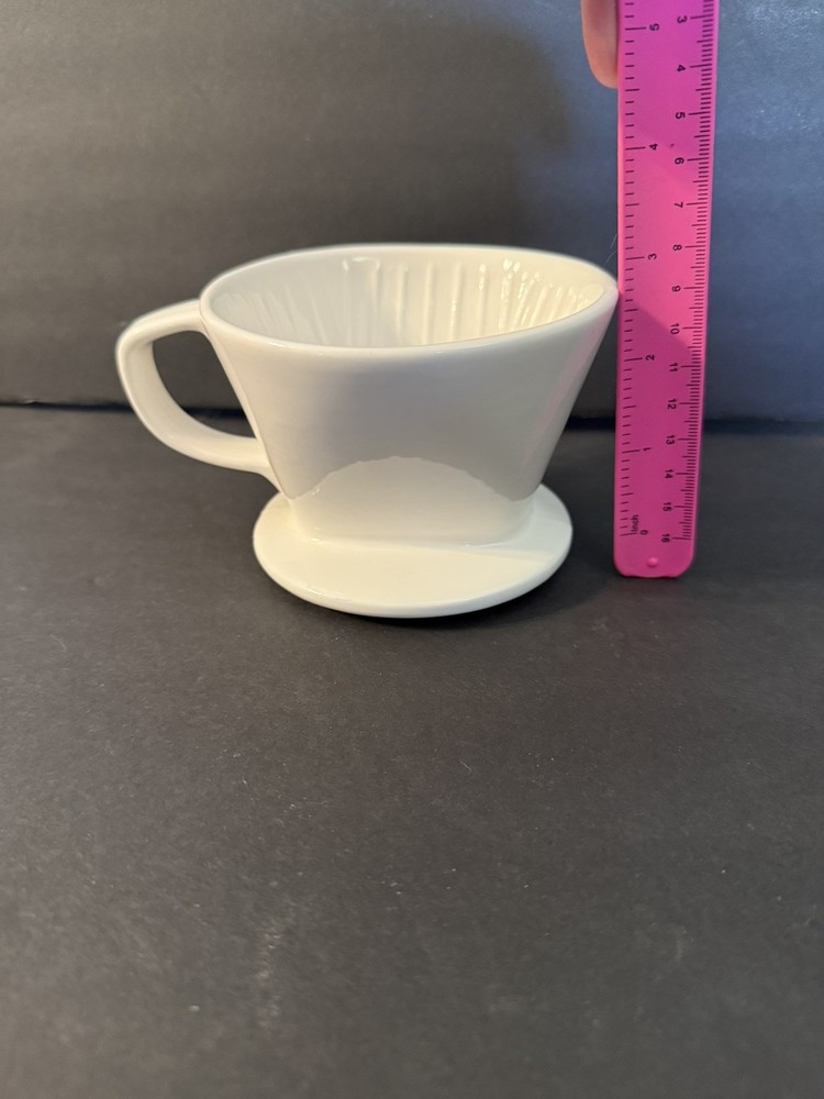 Pour Over Coffee Dripper, Ceramic Coffee Maker with 3 Holes Flat Bottom
