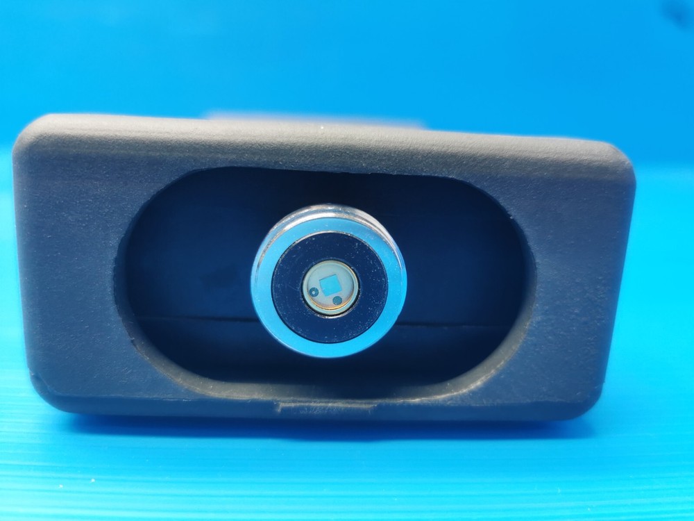 Kingfisher ki8000 Light Source and optical power meter