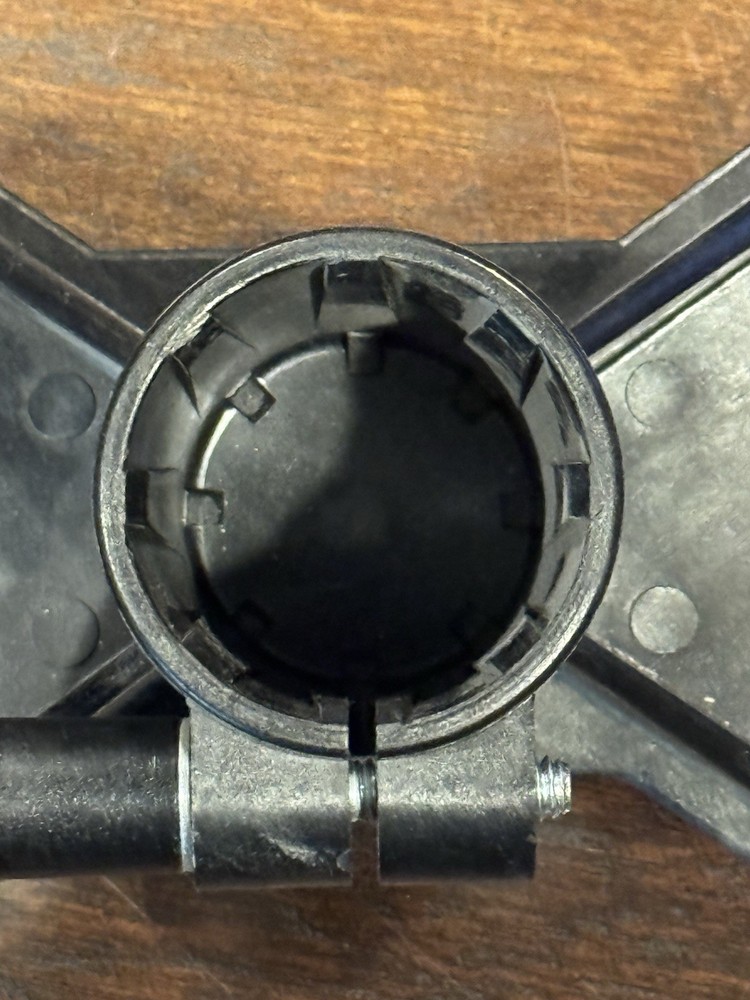 Ultimate Support BMB-200K Speaker Mounting Bracket Pre-Owned Used