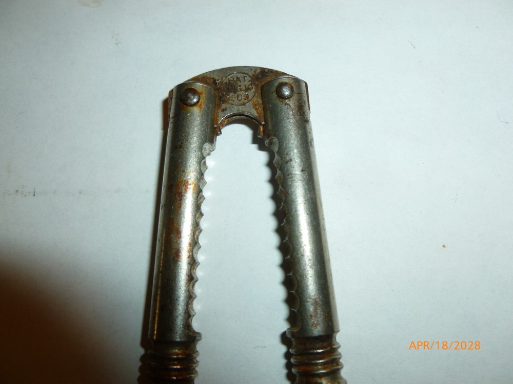 Antique Nutcracker Pat 1909 Herringbone Pattern