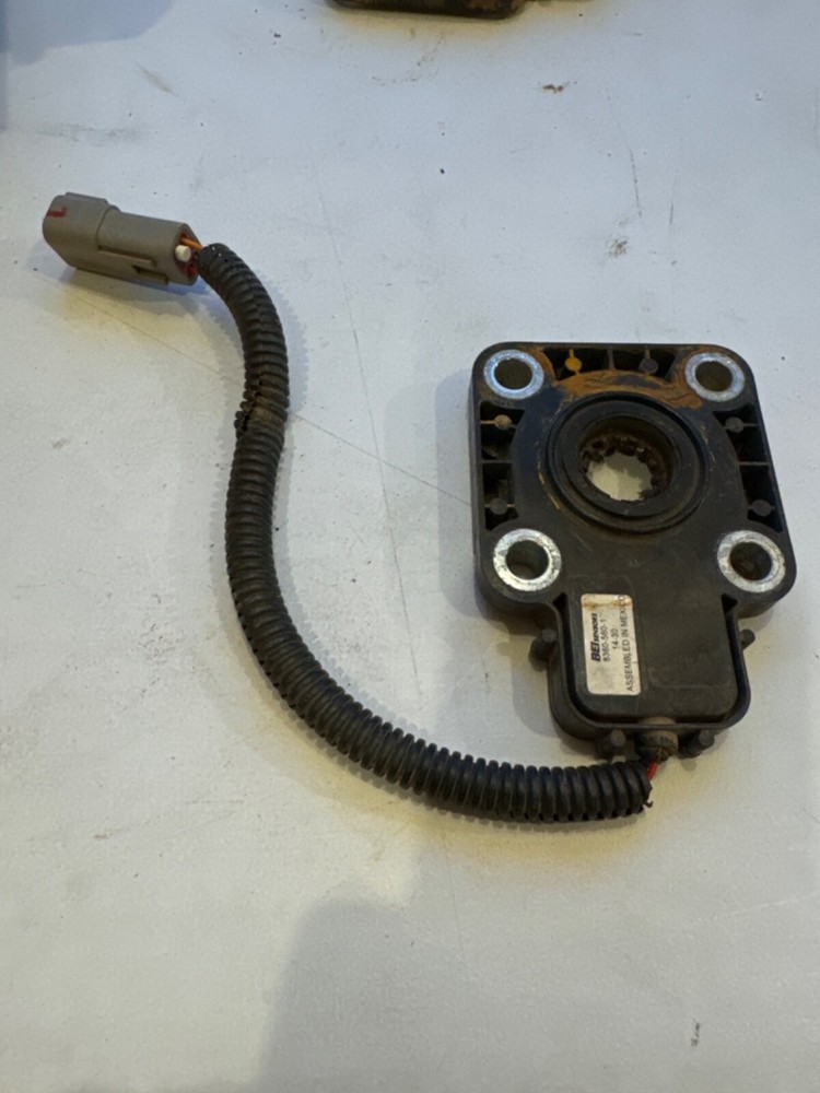 BEI Shaft Speed Sensor 8360-560-1