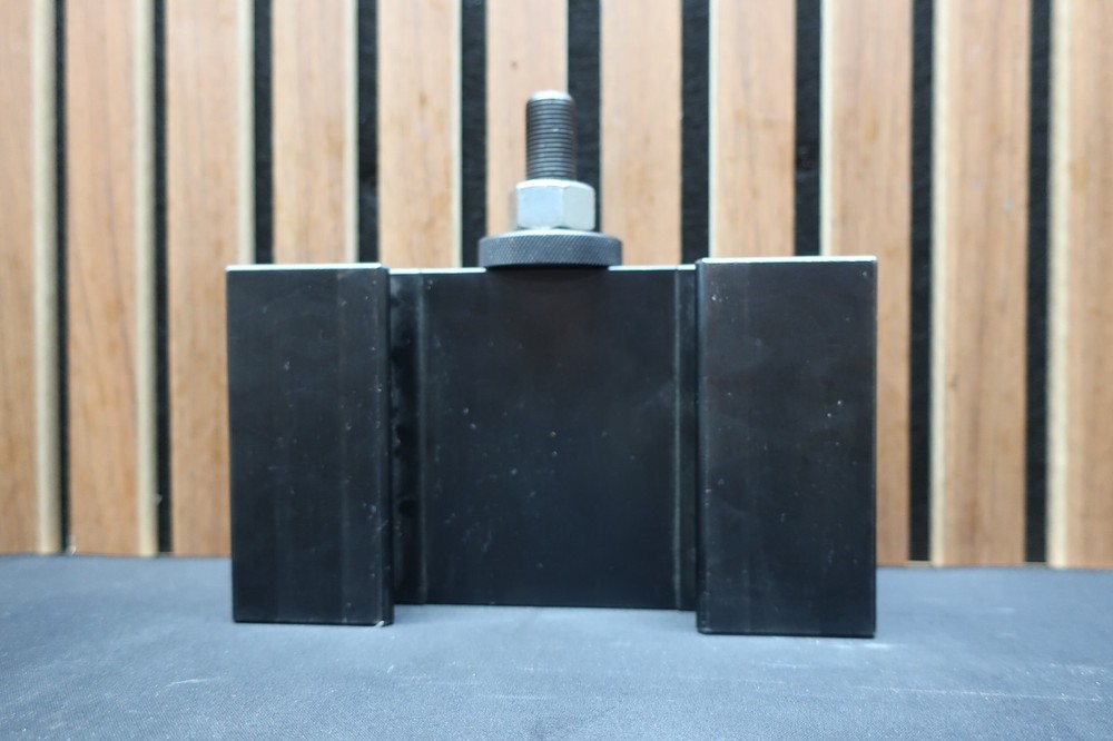 DORIAN TOOL D60EA-2 | 1.75" Quick Change Tool Holder