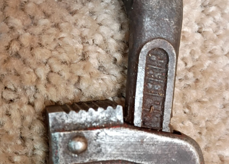 RIGID 6 Inch PIPE WRENCH. working condition