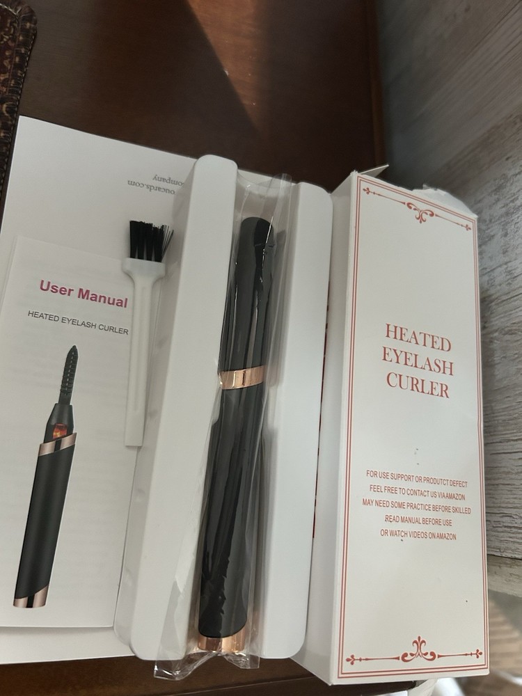 Daust2Oasis Heated Eyelash Curler