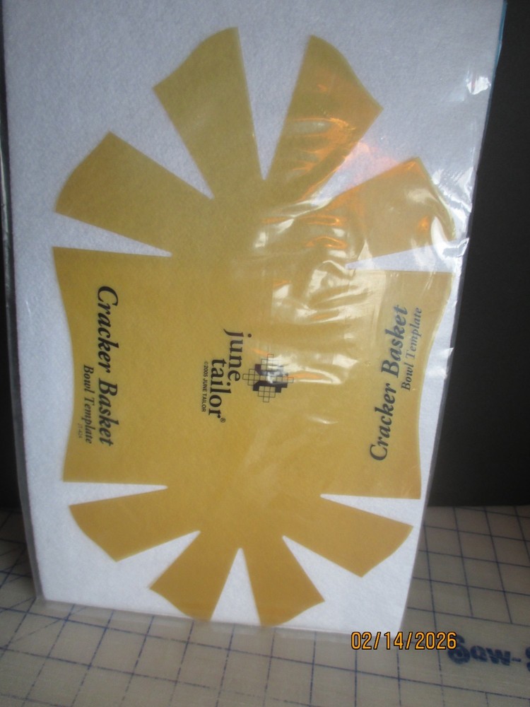 JUNE TAILOR CRACKER BASKET KIT-NEW-SEALED