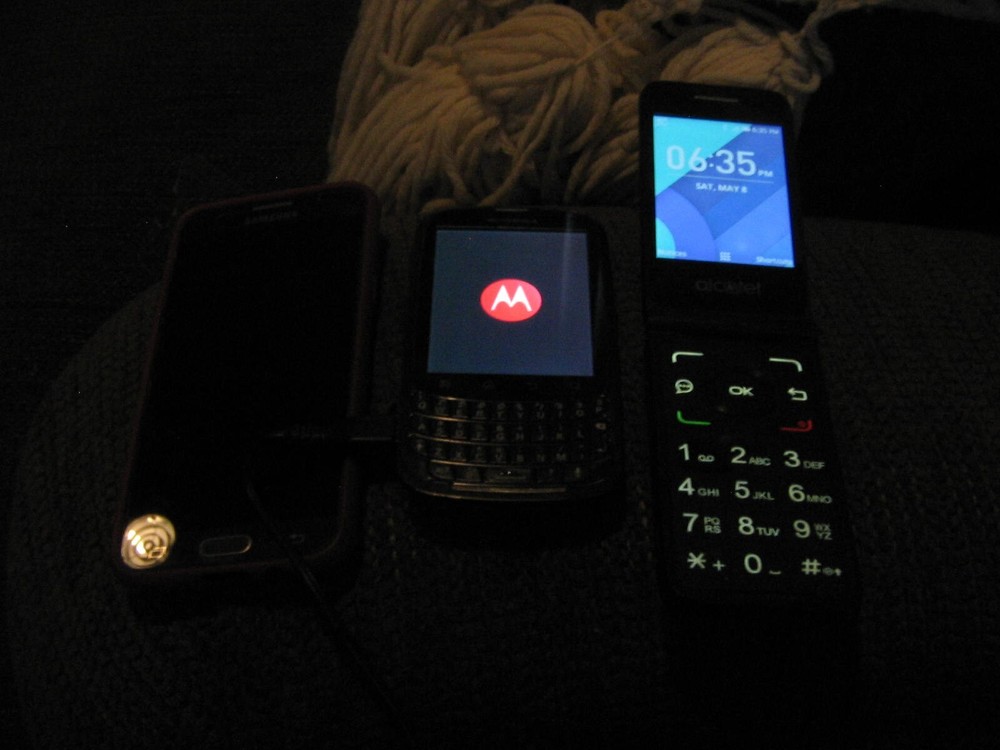 3-magic jack/3 phones/All working