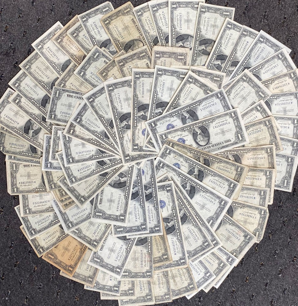94pc 1935 E $1 Silver Certificate Blue Seal Notes Lot