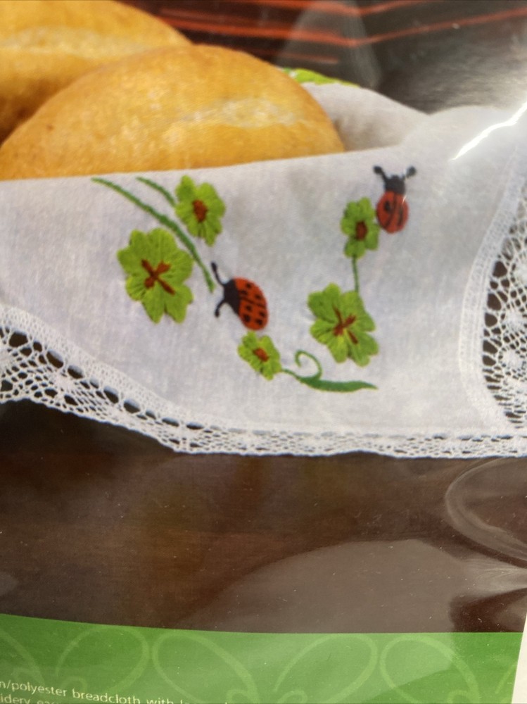 Craftways Embroidery Kit Ladybug Bread cloth #14-211