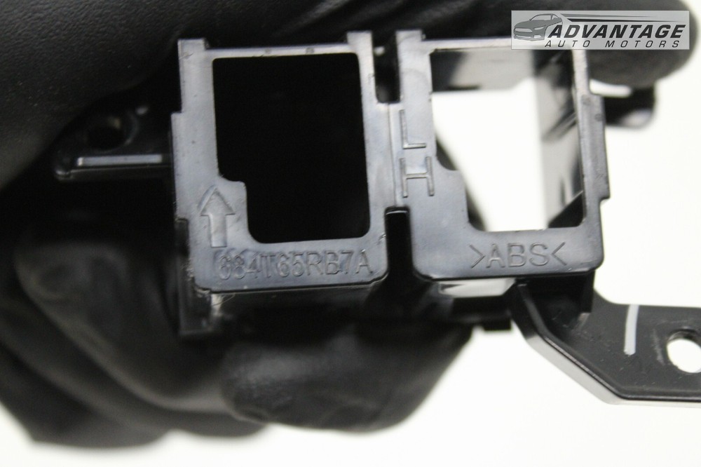 2018-2019 NISSAN KICKS DASH TRACTION CONTROL SWITCH HOLDER BRACKET SUPPORT OEM