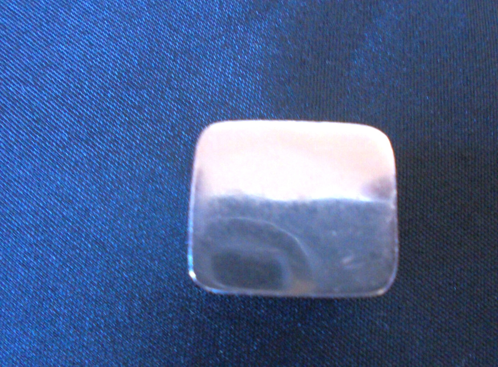 SOLID SILVER PILL POT AZTEC OR MYAN DECORATED COIN STERLING SILVER PILL BOX