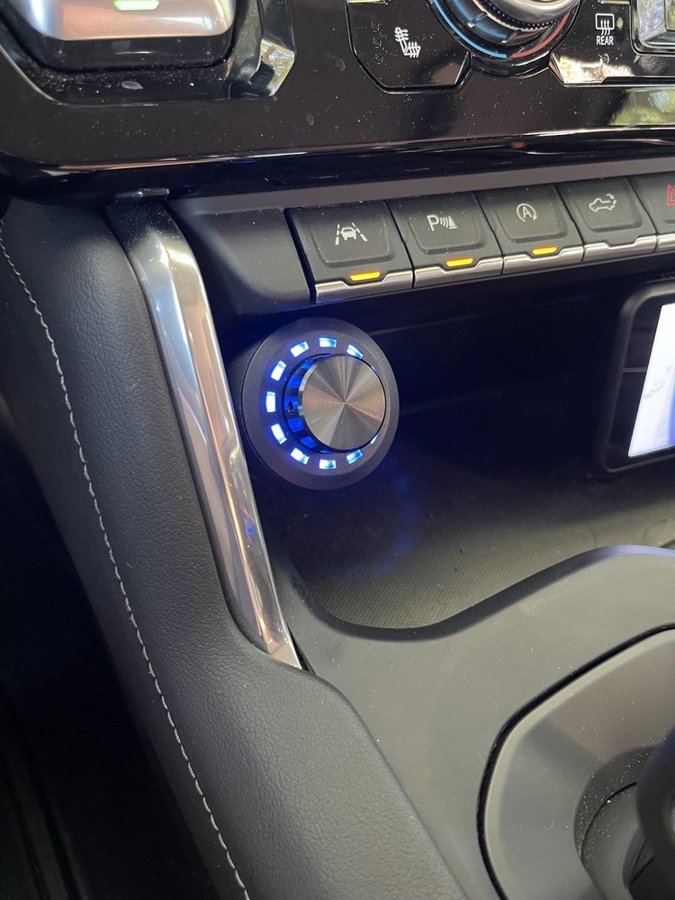 Helix Conductor 90 Degree Mount